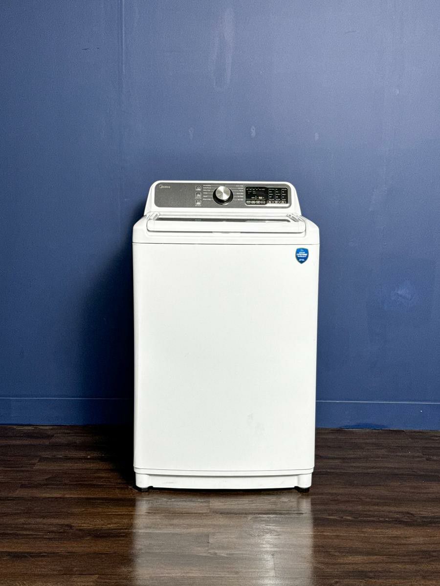 Midea 4.5 cu. ft. Top Load Washer with Stainless Steel Tub and Wave Impeller - $50 down