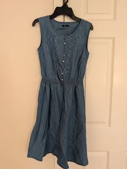 Small size dress