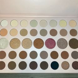 Nude Eyeshadow Palette 