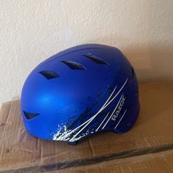 Boys bike helmet, razor size medium