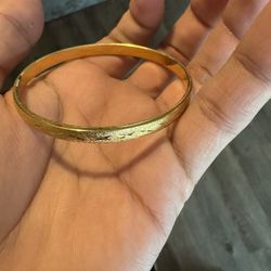 22k Gold - 18 Gr