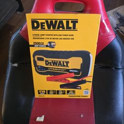 DeWalt Jummper Box