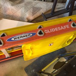 28 Ft Extension Ladder Werner Glide Safe 