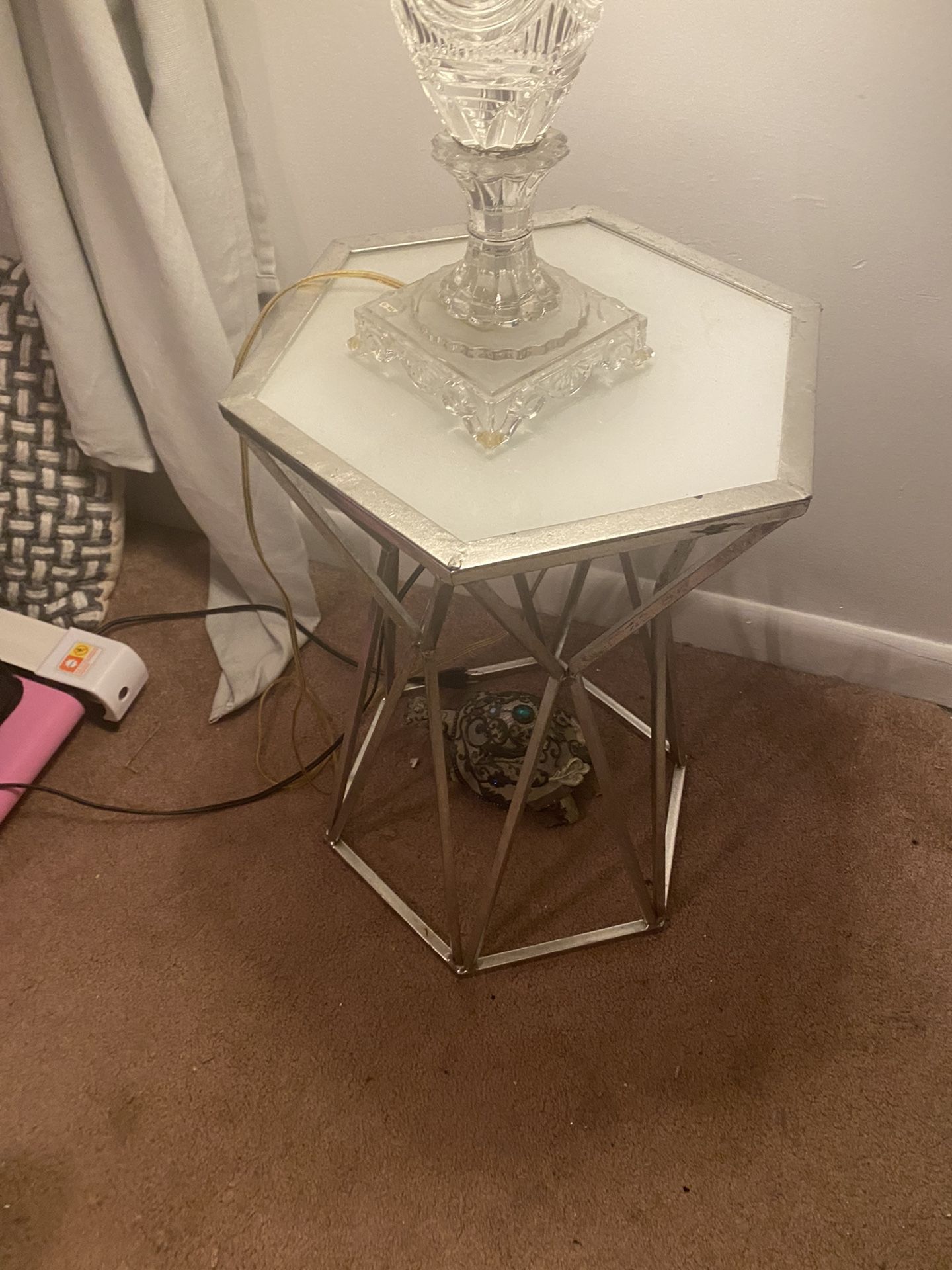 End Table White Top, Silver Frame