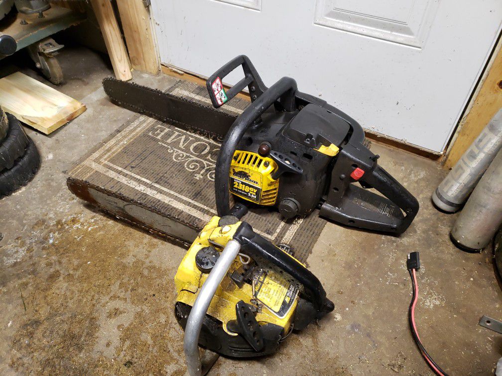 Pair Of McCulloch chainsaws For Parts/Project