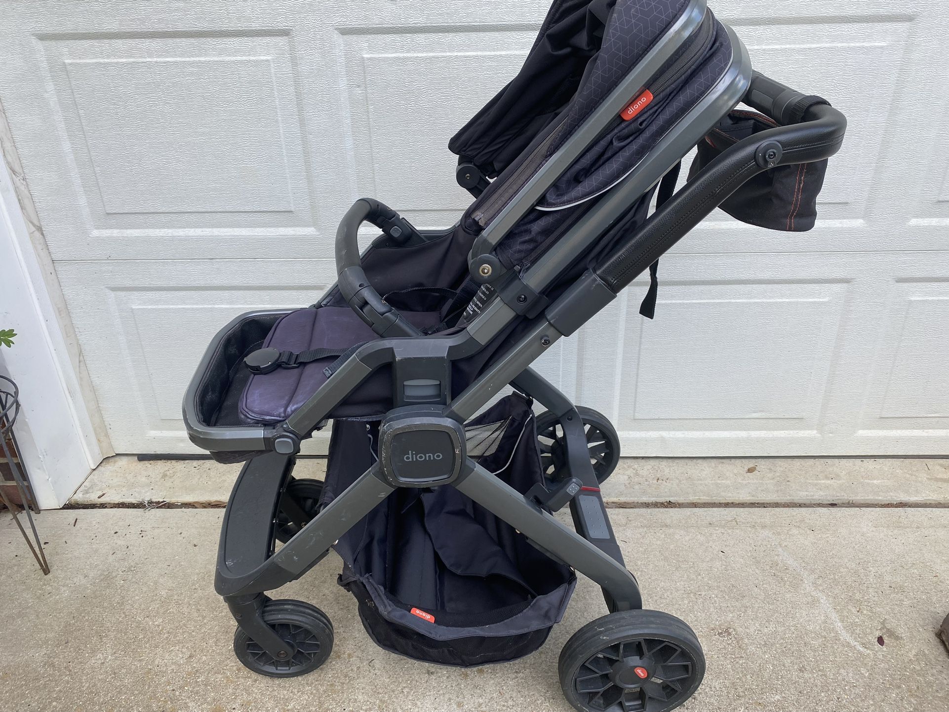Diono Quantum Stroller