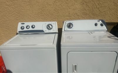 Whirlpool dryer and washer set