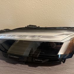 AUDI A5 S5 LEFT HEADLIGHT 2020 2021 2022 2023 2024