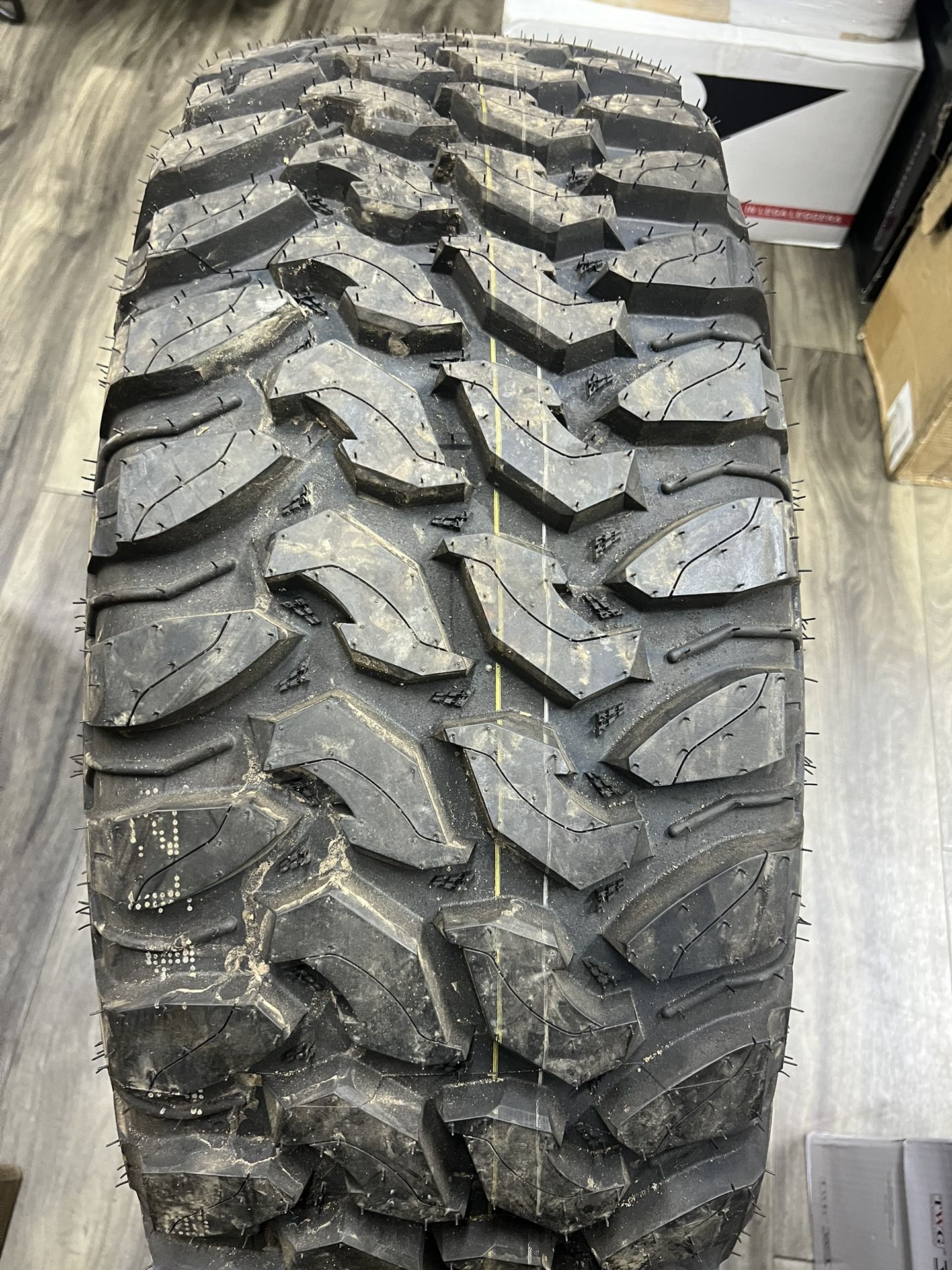 Single Radar Renegade R7 M/T LT315/75R16 for Sale in Seattle, WA 