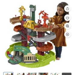 Thomas & Friends Multi-Level Toy Track Set, Trains & Cranes Super Tower, 2.5 Ft Tall with 3 Characters for Preschool Kids Ages 3+ Years