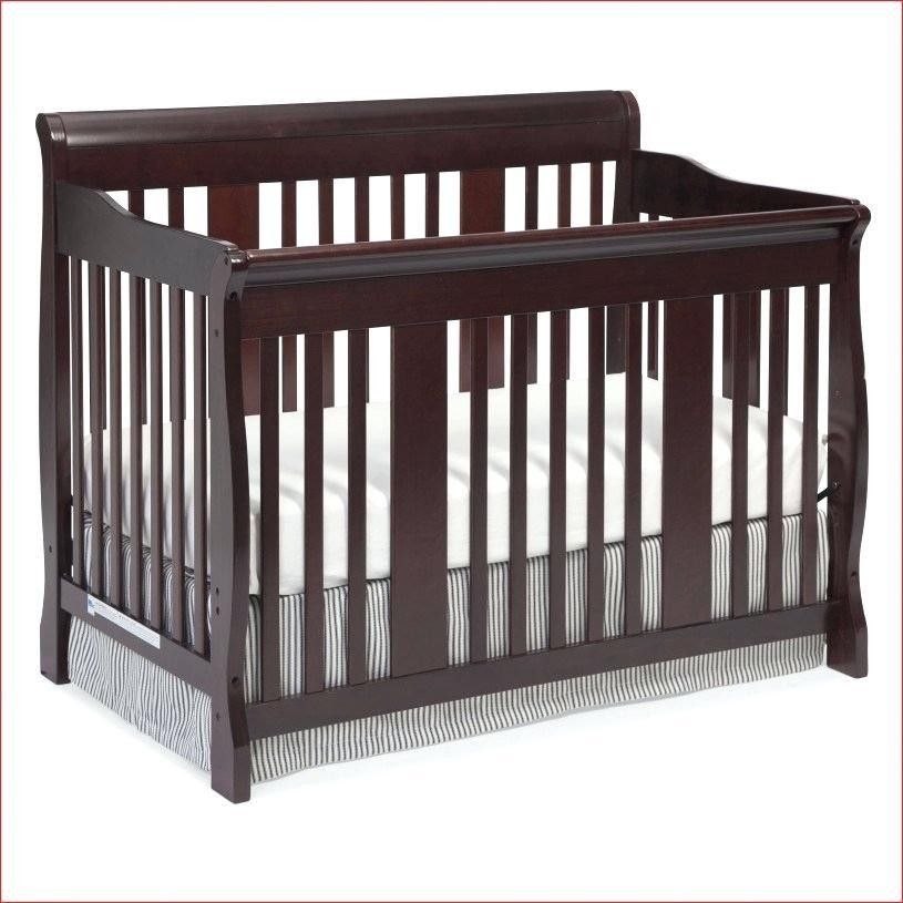 Baby crib bedding