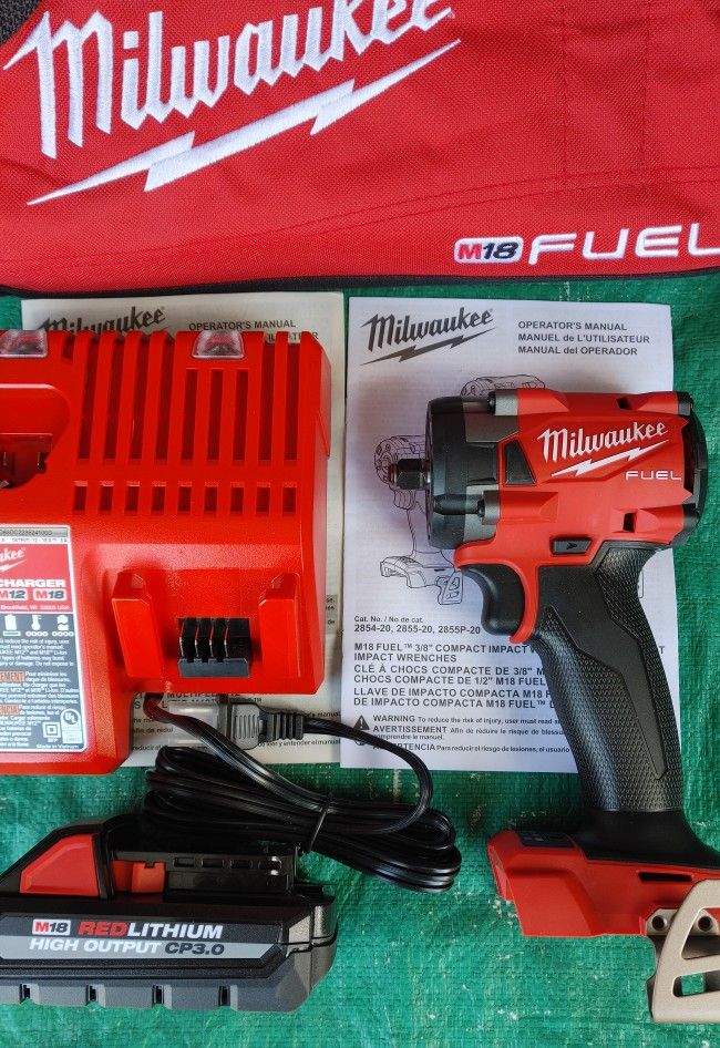 Milwaukee M18 Fuel 3/8 impact wrench with 3.0ah battery and charger/ bag 