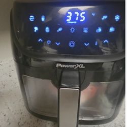 Microwave. Airfryer. Toaster