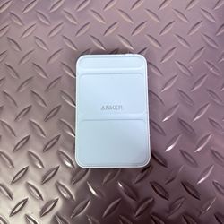 Anker 622 (MagGo), 5,000mAh Magnetic Wireless Portable Charger with Stand
