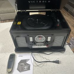 VICTROLA Navigator 8-in-1 Record Player 