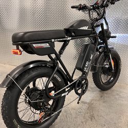 52V/2000/3000 Watt Dual Motor AWD Electric Scrambler Moped Style E-Bike, 38mph, Hydraulic Brakes, Full Suspension