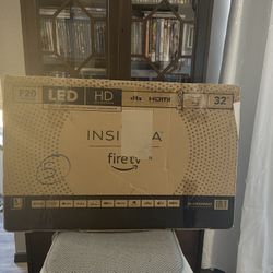 32 Inch Insignia Smart TV - Brand New