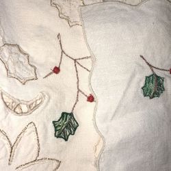 Vintage Christmas Table Cloth & Napkins