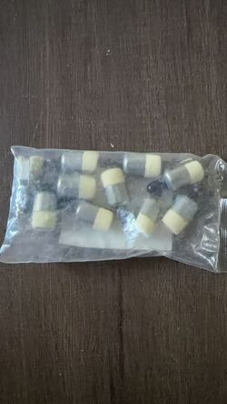 Honda Genuine Fuel Filter 17672-Z0H-003 (10 pcs, Made in Japan)  Description: Brand new genuine Honda parts. Part number: 17672-Z0H-003 Includes 10 pi