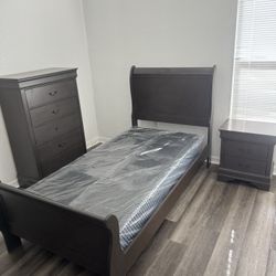 Twin Bed  Set