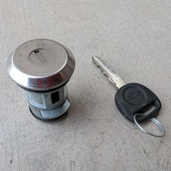 Chevy truck Tahoe lock and key 