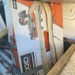 RIDGID Tile Saw with Stand – Wet Saw System