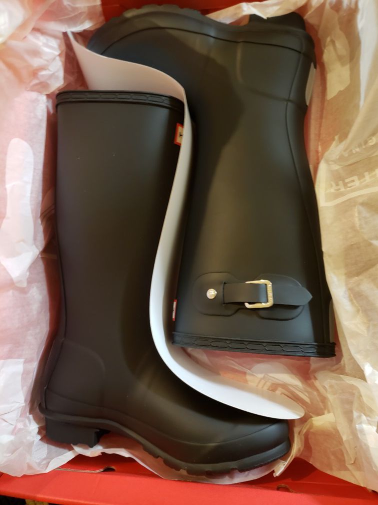 HUNTER BOOTS FOR GIRL SIZE 3 NEW!