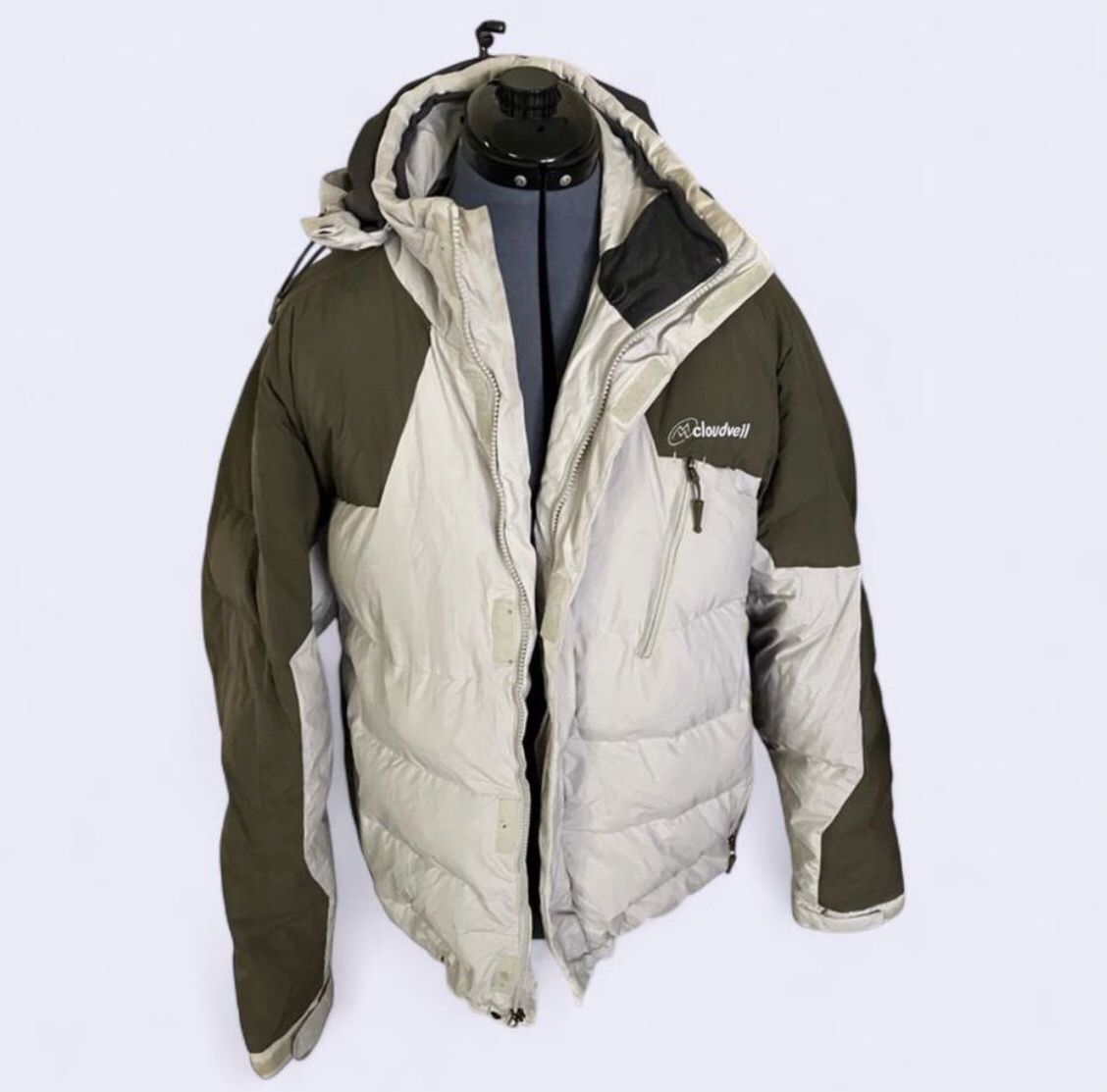 Cloudveil Men’s Goose Down Ski Jacket Parka Size Large L Beige Gray Powder Skirt