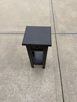 Black Wood End Table / Nightstand with Drawer