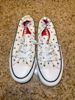 Converse Chuck Taylor Low-Top Star Print Sneakers