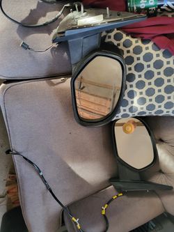 2011 Silverado OEM Mirrors