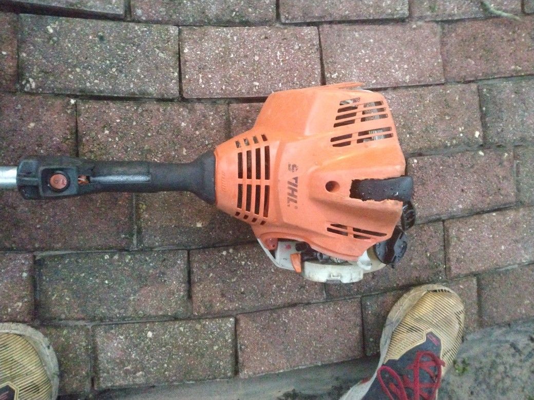 Stihl FS 91 R Weedeater String Trimmer