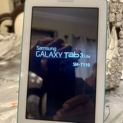 (Like new) Samsung Galaxy Tab 3 Lite SM-T110- 8GB- Blue (Wi-Fi) Android Tablet *F