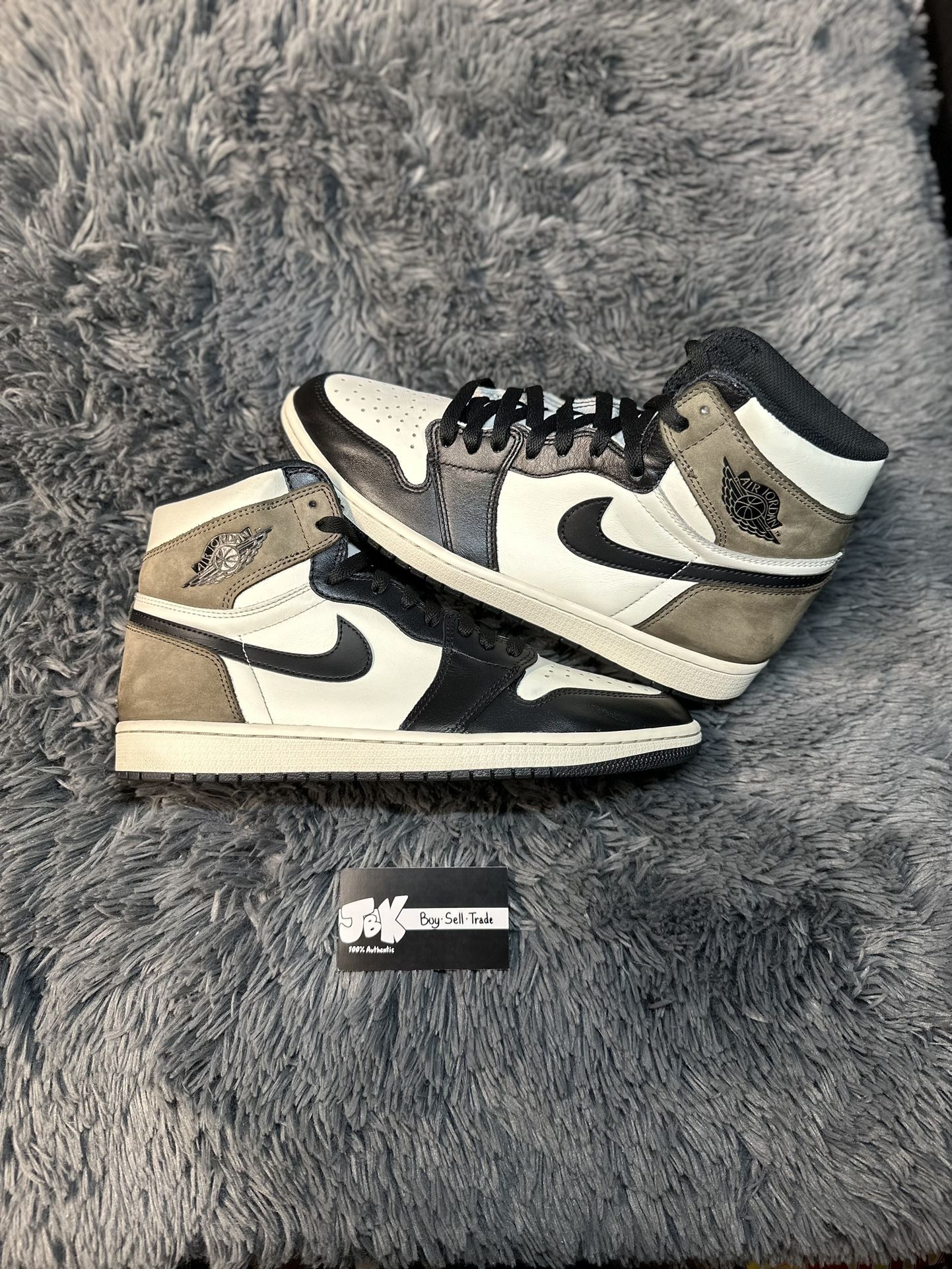 jordan 1 mocha