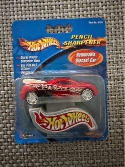 *2001 NOS Hot Wheels BACKDRAFT  w pencil sharpener