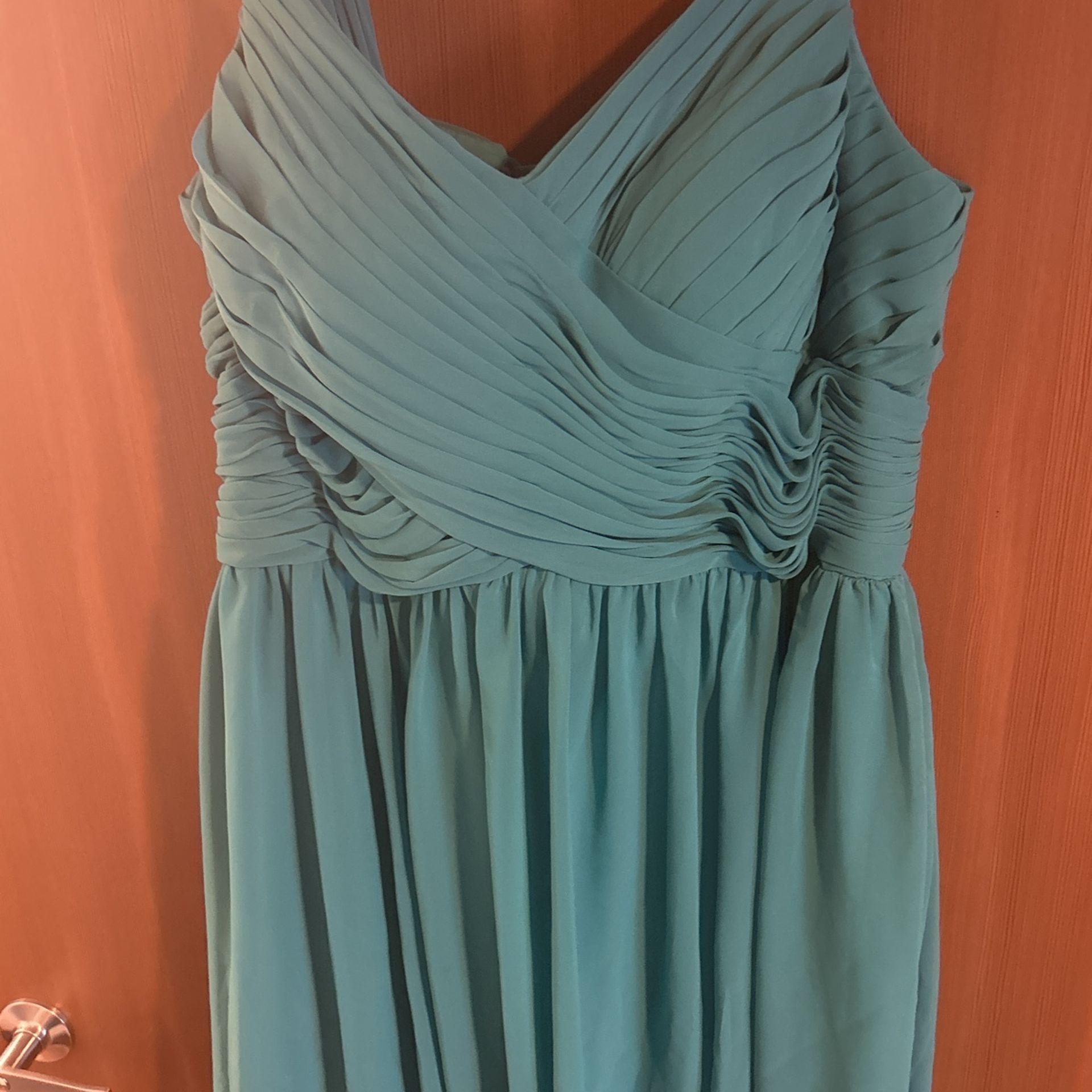 Azazie plus Size Formal Wedding Dress/prom dress