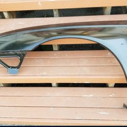 Brand new Genuine Gm Chevrolet Monte Carlo LH fender 2000-2005