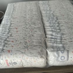 64 Pk Diapers Huggies Size 3