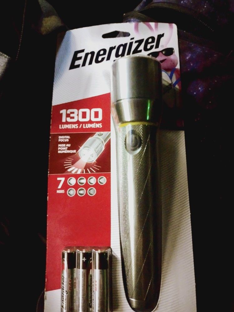Energizar Flash Light 