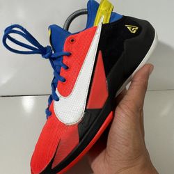 Nike Giannis Freak 2 “Bright Crimson” GS Size 5Y