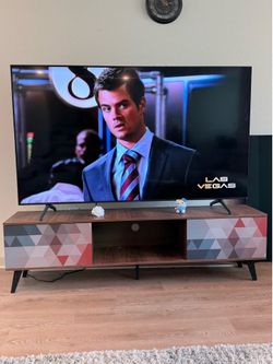 75 inch Samsung Uhd Tv with stand