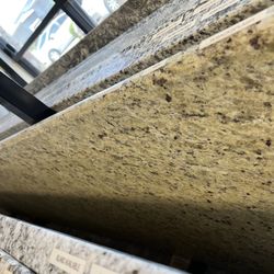 Prefab Granite Countertop 112x26 One Piece Left $179 (installation available)