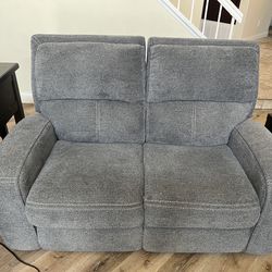 Power recliners Sofa & Love Seat Set $450