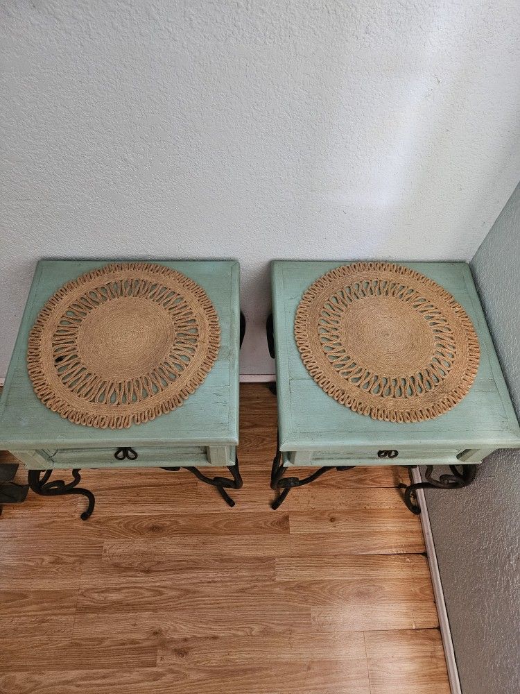 Free End Tables