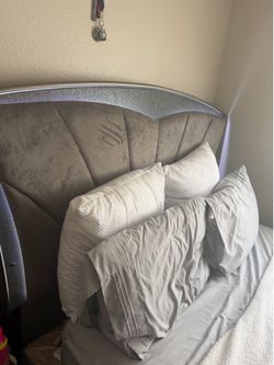 Queen bed and dresser