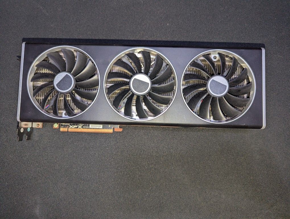 XFX Speedster MERC310 AMD Radeon RX 7900XT Ultra