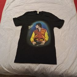 🩷 Michael Jackson Small Shirt - Still Available