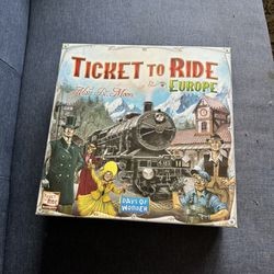 Ticket To Ride Board Game - Barely Used