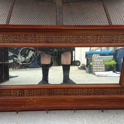 Coat/Key Holder W Mirror