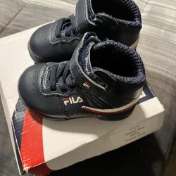 Toddler Shoes  Size 4